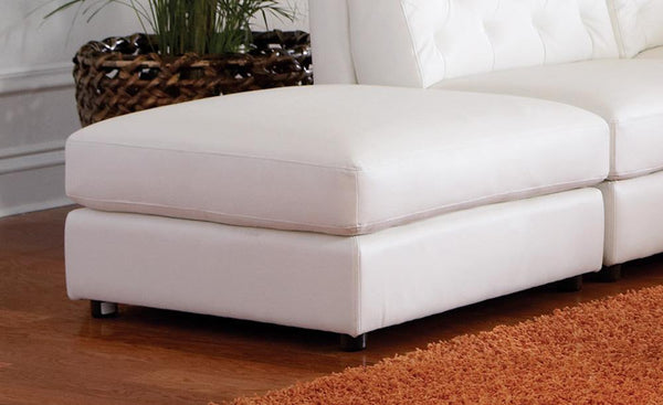 Quinn sectional 551023 White Transitional Ottoman1 By coaster - sofafair.com