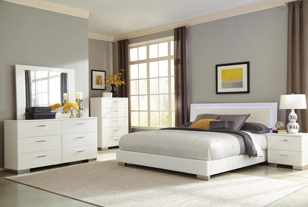 Felicity contemporary white and high gloss eastern king five-piece five pieces set 203500-S5 bedroom sets By coaster - sofafair.com
