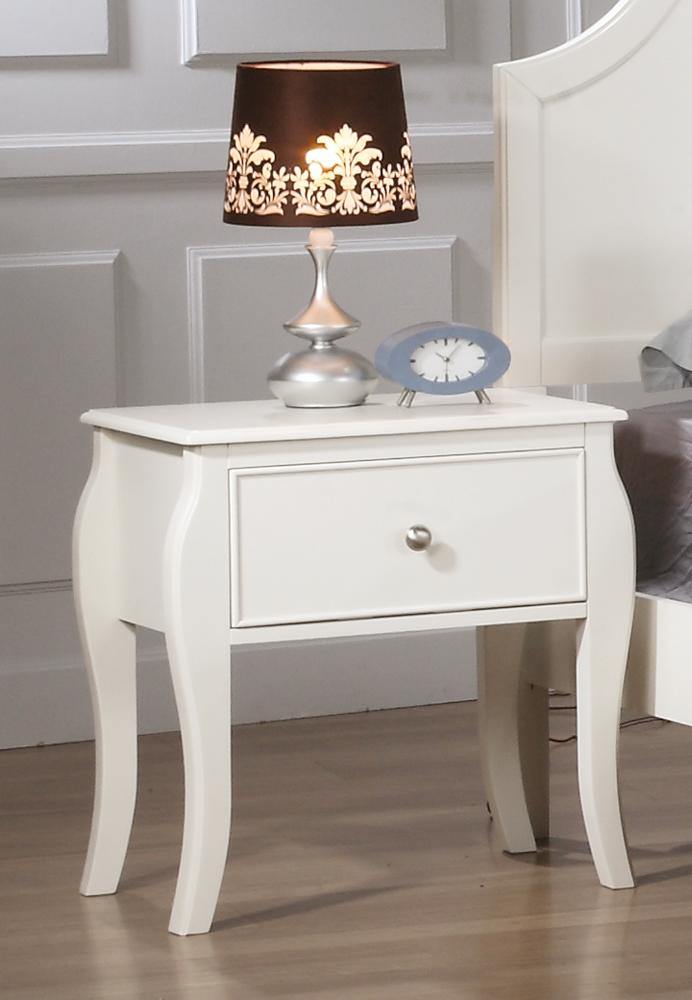 Dominique 400562 Country Nightstand1 By coaster - sofafair.com