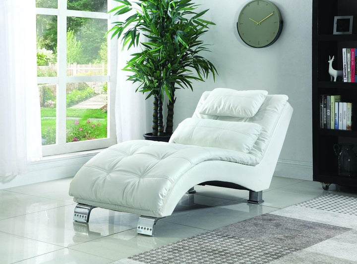 Dilleston 550078 White Contemporary chaise By coaster - sofafair.com