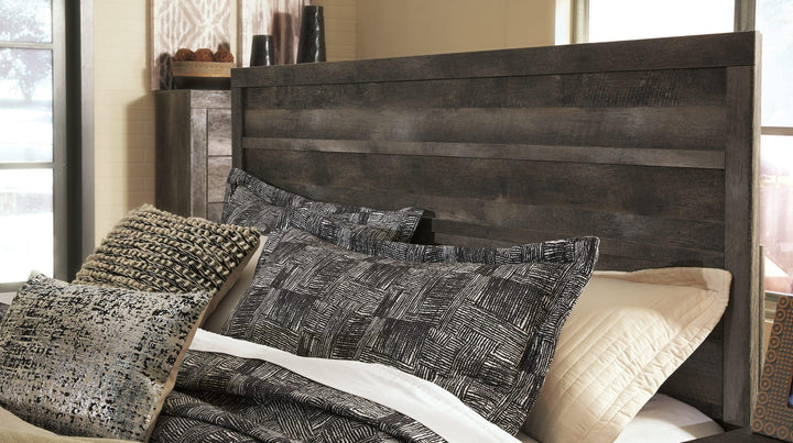 Wynnlow Queen Panel Bed B440B2 Black/Gray Casual Master Beds By Ashley - sofafair.com