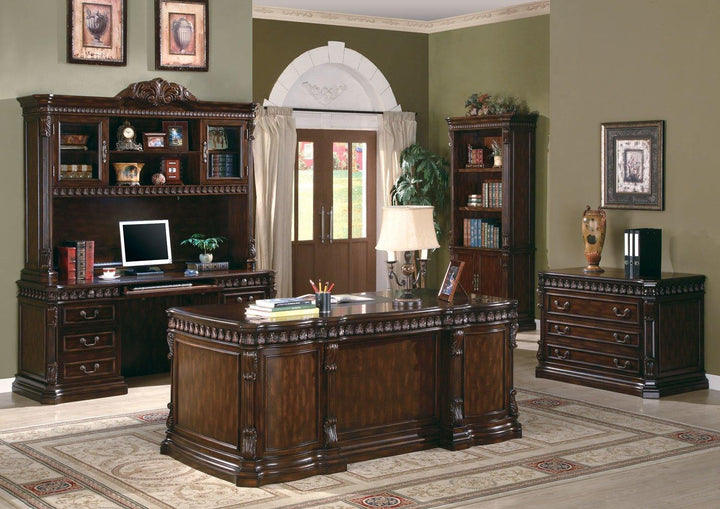 Tucker 800800 Traditional executive desk By coaster - sofafair.com