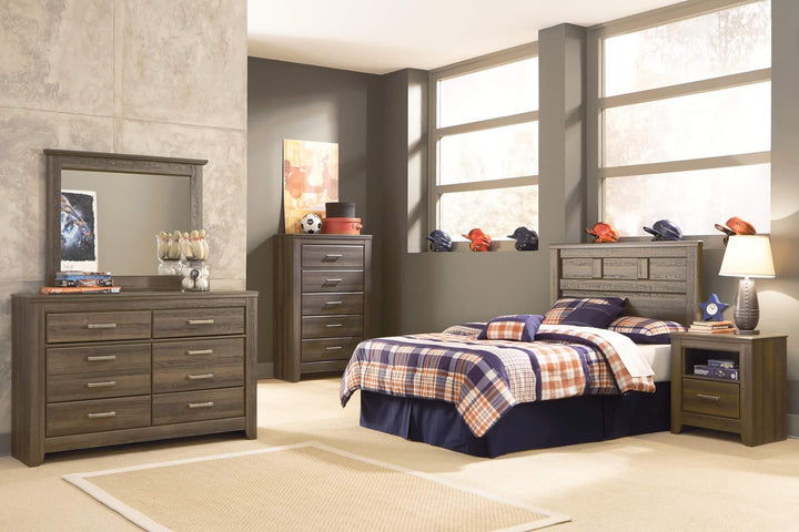 Juararo Chest of Drawers B251-46 Brown/Beige Casual Master Bed Cases By Ashley - sofafair.com