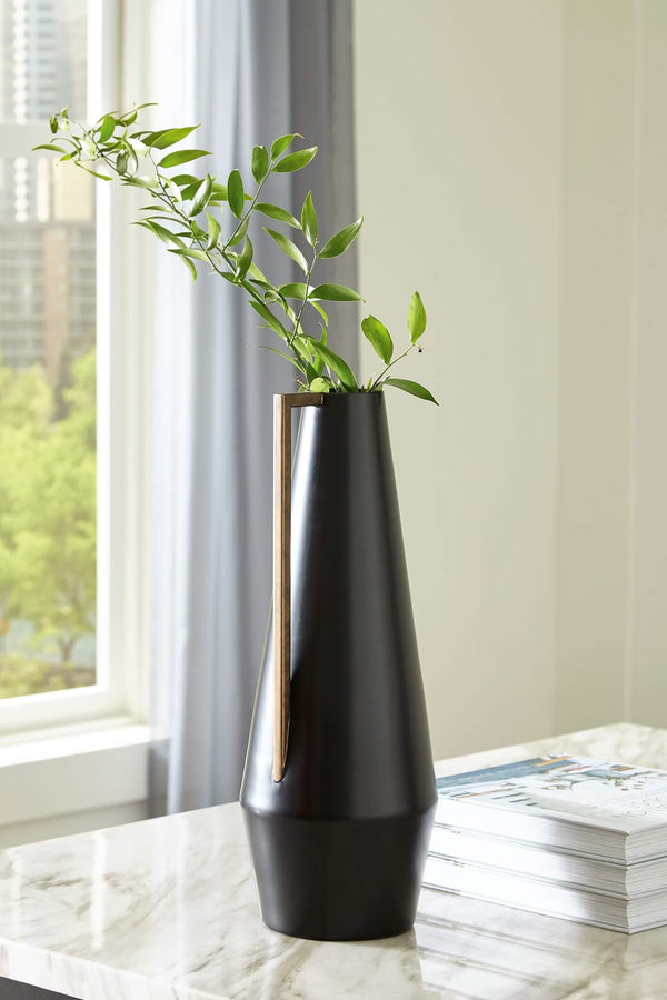 A2000553 Black/Gray Contemporary Pouderbell Vase By Ashley - sofafair.com