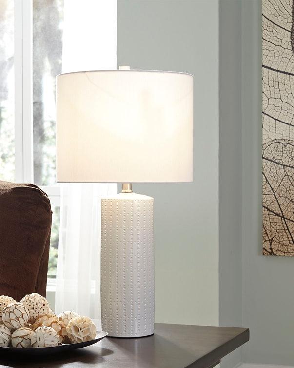 Steuben Table Lamp (Set of 2) L177904 White Contemporary Table Lamp Pair By Ashley - sofafair.com