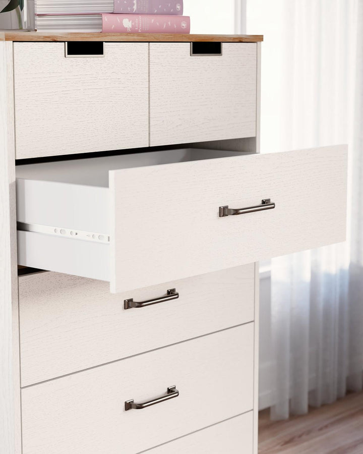 Vaibryn Chest of Drawers EB1428-245 Brown/Beige Casual Youth Bed Cases By Ashley - sofafair.com