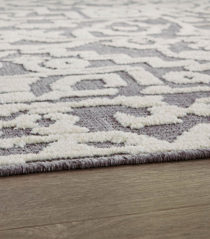 Oddetteley R406261 White Traditional Rug Large By Ashley - sofafair.com