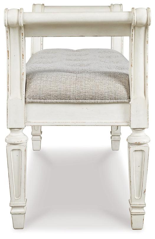Realyn Accent Bench A3000157 White Traditional Accent Chairs - Free Standing By Ashley - sofafair.com