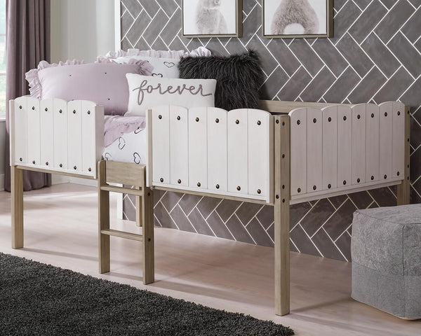 Wrenalyn Twin Loft Bed Frame B081-162 White Contemporary Youth Beds By Ashley - sofafair.com