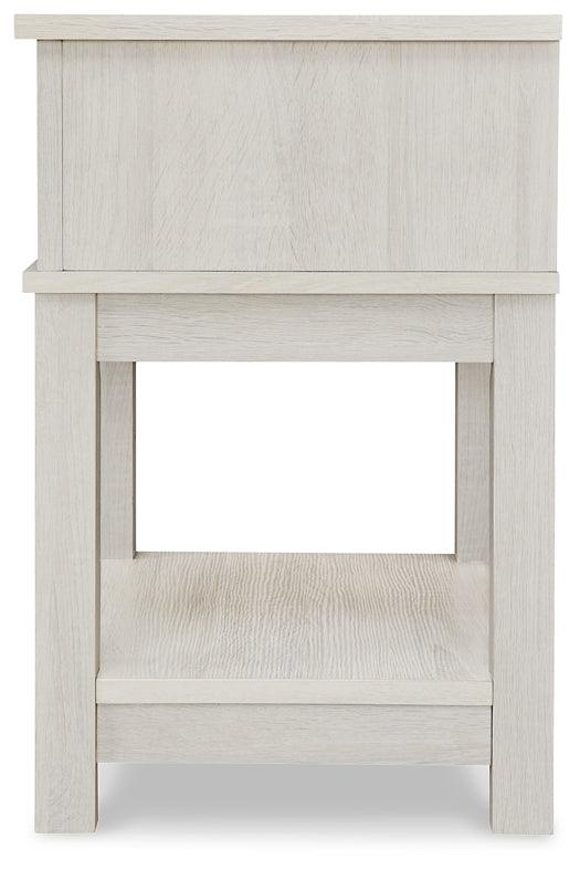 B067-91 White Casual Dorrinson Nightstand By Ashley - sofafair.com