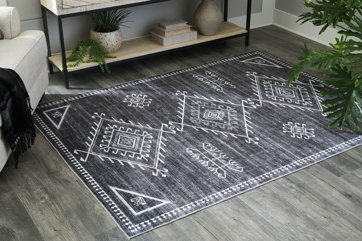 Arloman 5' x 7' Rug R405932 White Contemporary Rug Medium By Ashley - sofafair.com