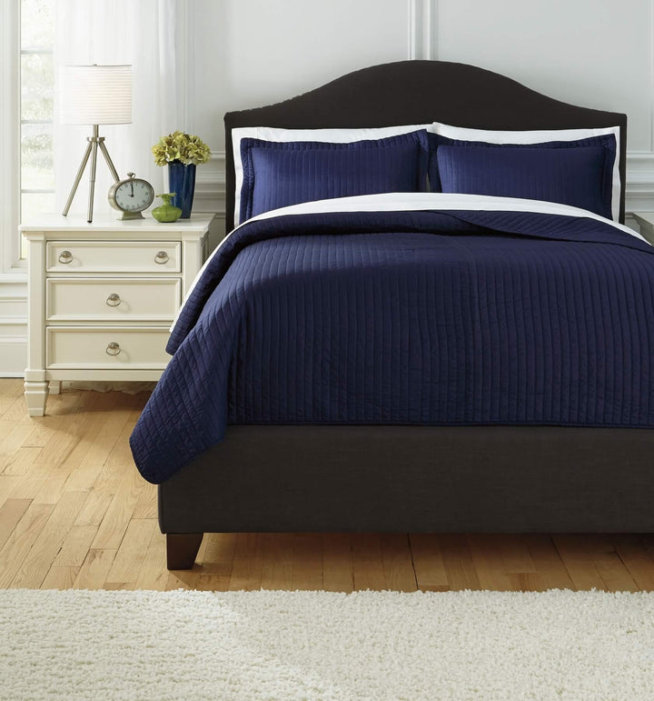 Raleda 3-Piece King Coverlet Set Q497003K Blue Contemporary Coverlet Set King By Ashley - sofafair.com