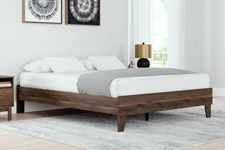 Calverson Queen Platform Bed EB3660-113 Brown/Beige Casual Master Beds By Ashley - sofafair.com