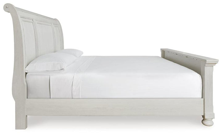 Robbinsdale Queen Sleigh Bed B742B23 White Casual Master Beds By Ashley - sofafair.com