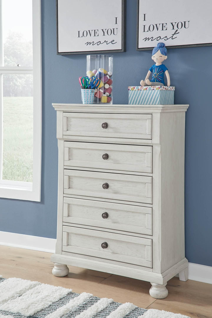 Robbinsdale Chest of Drawers B742-45 White Casual Youth Bed Cases By Ashley - sofafair.com