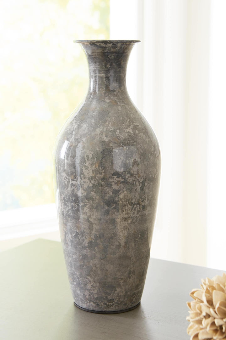 A2000587 Black/Gray Traditional Brockwich Vase By AFI - sofafair.com