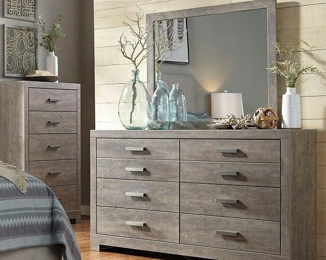 Culverbach Dresser and Mirror B070B1 Gray Casual Master Bed Cases By AFI - sofafair.com