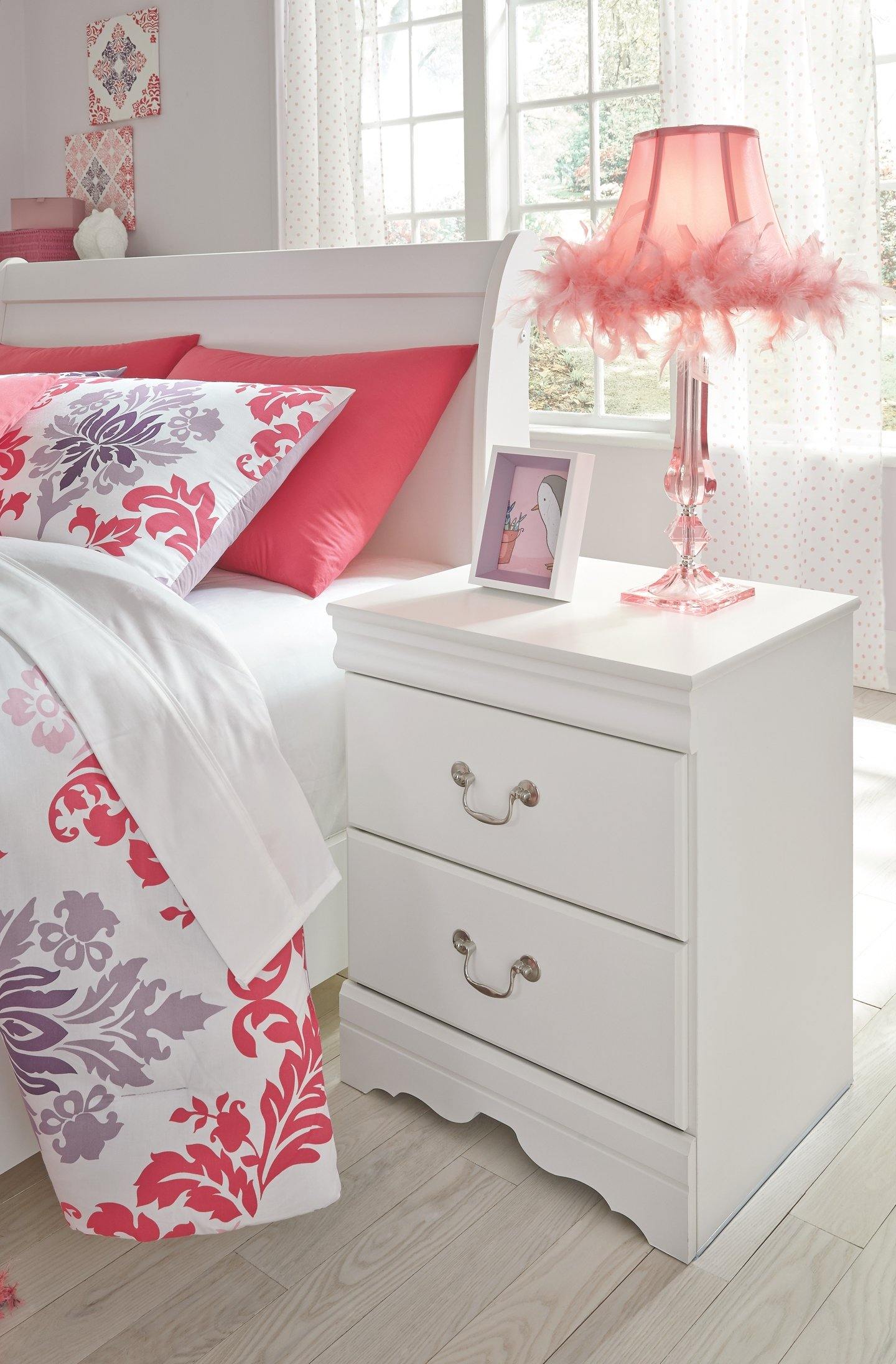 Anarasia Nightstand B129-92 White Traditional master bed case By ashley - sofafair.com