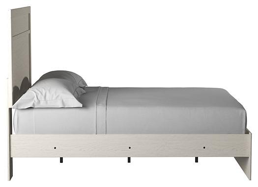 Stelsie AMP007106 master bed By ashley - sofafair.com