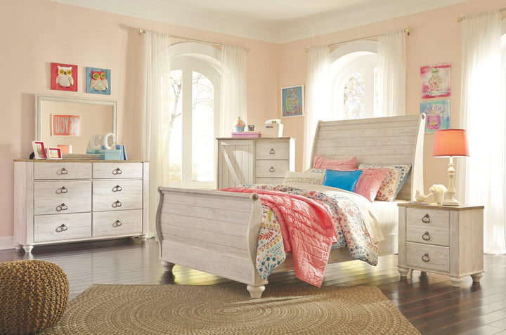 Willowton Dresser and Mirror B267B1 Whitewash Casual Master Bed Cases By AFI - sofafair.com