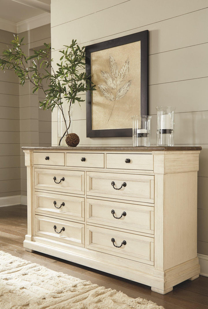 Bolanburg Dresser and Mirror B647B12 Antique White Casual Master Bed Cases By AFI - sofafair.com