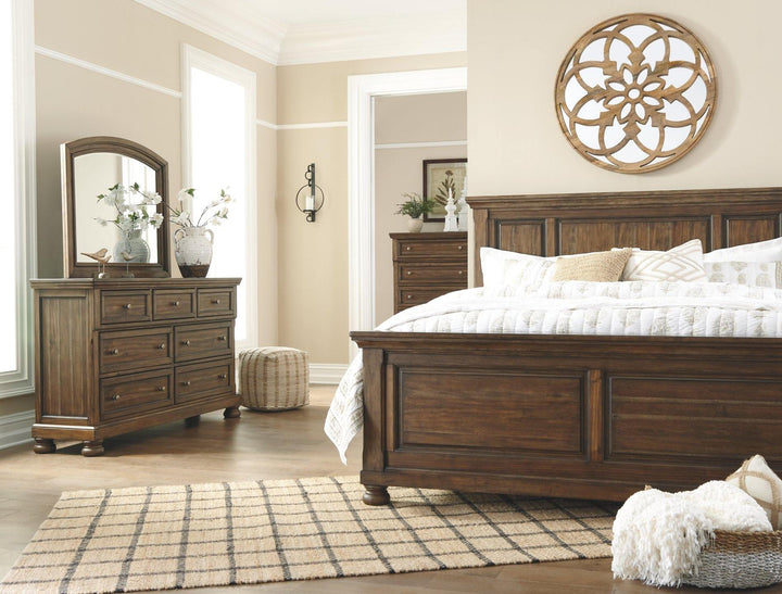 Flynnter Dresser and Mirror B719B1 Medium Brown Casual Master Bed Cases By AFI - sofafair.com