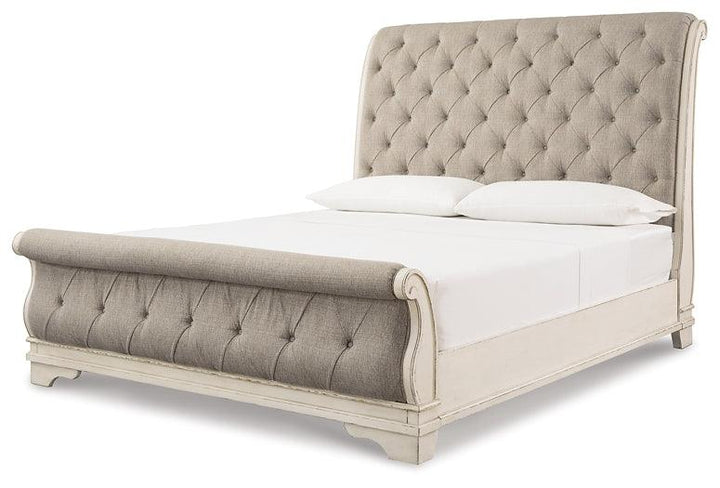 Realyn AMP005179 master bed By ashley - sofafair.com