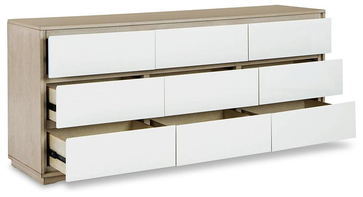 Wendora Dresser B950-31 Bisque/White Contemporary Master Bed Cases By AFI - sofafair.com