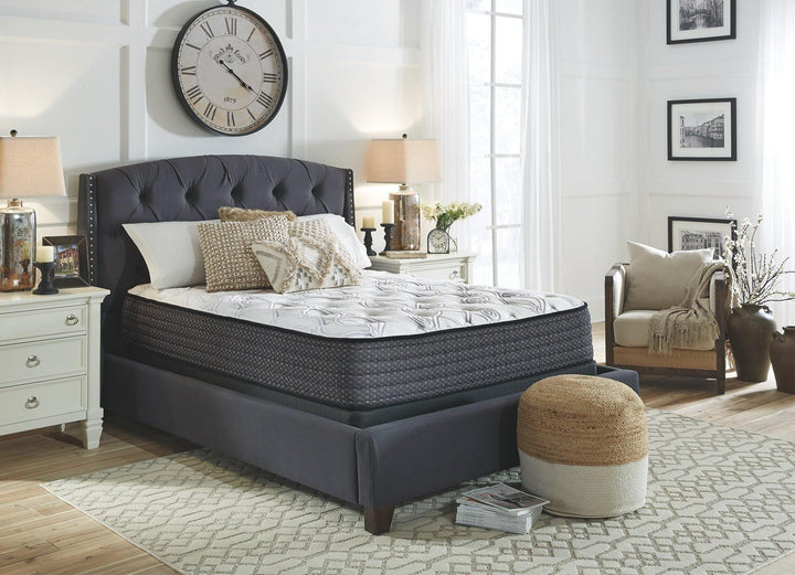 Limited Edition Plush King Mattress M62641 White Traditional Inner Spring Master Mattresses By AFI - sofafair.com