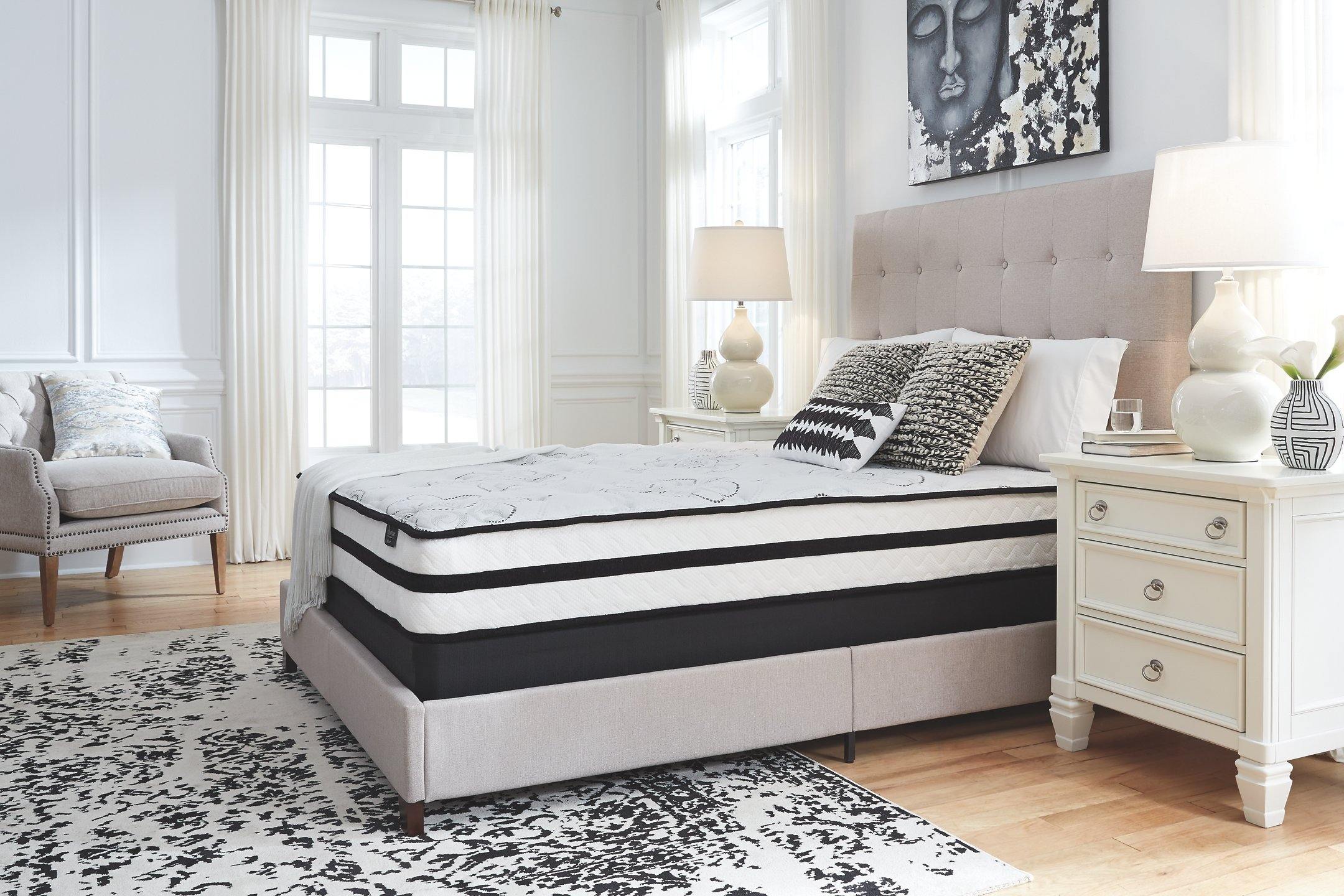 Chime 10 Inch Hybrid 10 Inch Queen Mattress and Pillow M696M1 Hybrid Master Mattresses By ashley - sofafair.com