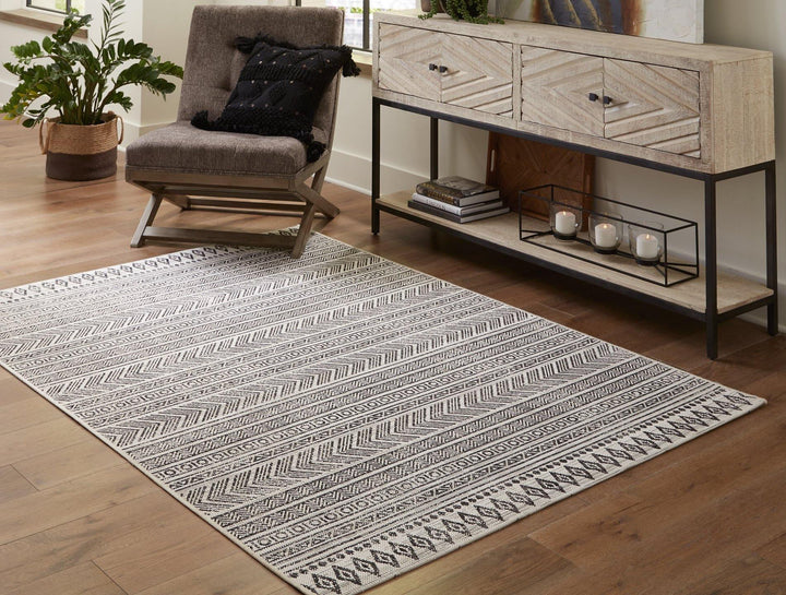 Brinoy 53 x 77 Rug R405032 Black/White Casual Area Rugs By AFI - sofafair.com