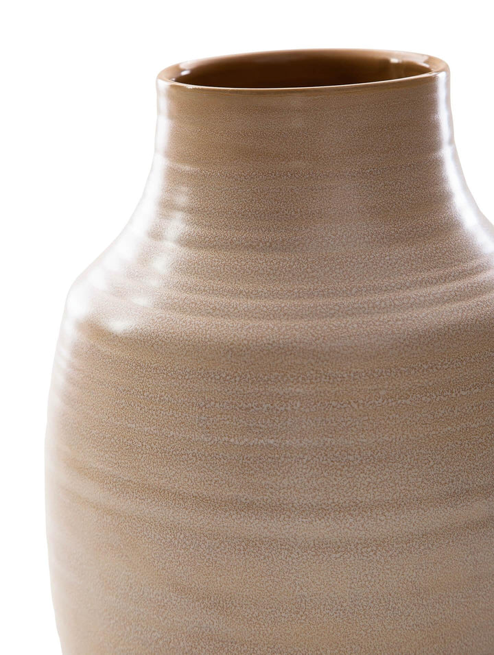 A2000581 Brown/Beige Casual Millcott Vase (Set of 2) By Ashley - sofafair.com