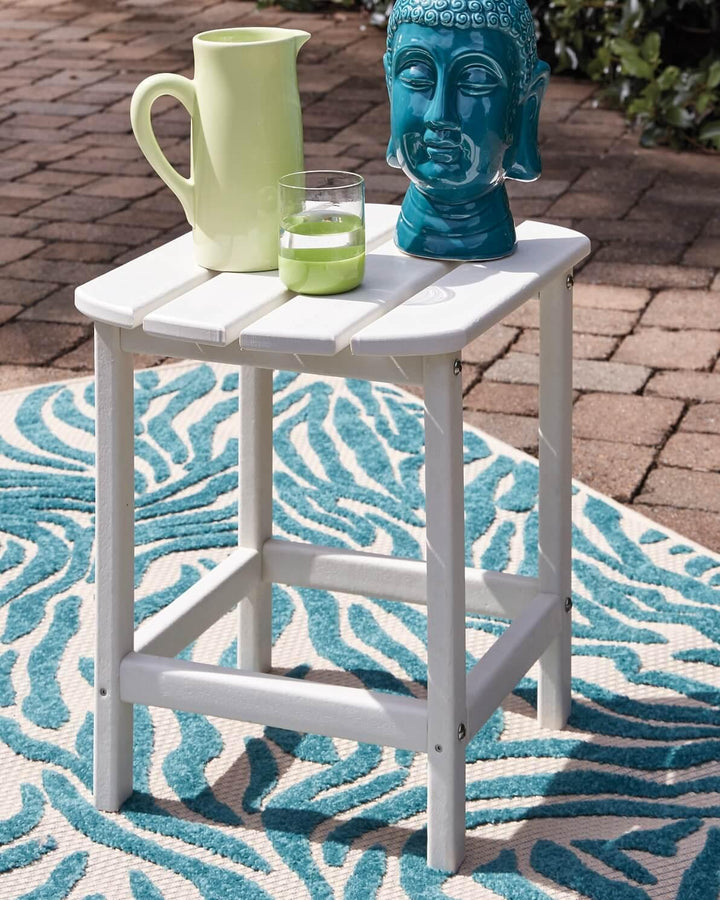 Sundown Treasure End Table P011-703 White Contemporary Outdoor End Table By Ashley - sofafair.com