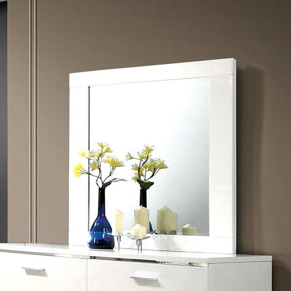 Carlie CM7049WH-M White Contemporary Mirror By Furniture Of America - sofafair.com