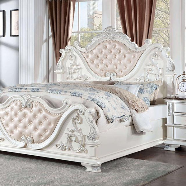 Esparanza CM7478WH Pearl White Traditional Bed By Furniture Of America - sofafair.com